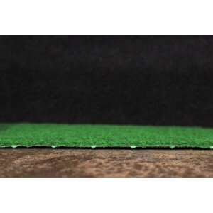 AKCE: 130x400 cm Umělá tráva Wembley zelená - Spodní část s nopy (na pevné podklady) cm Aladin Holland carpets